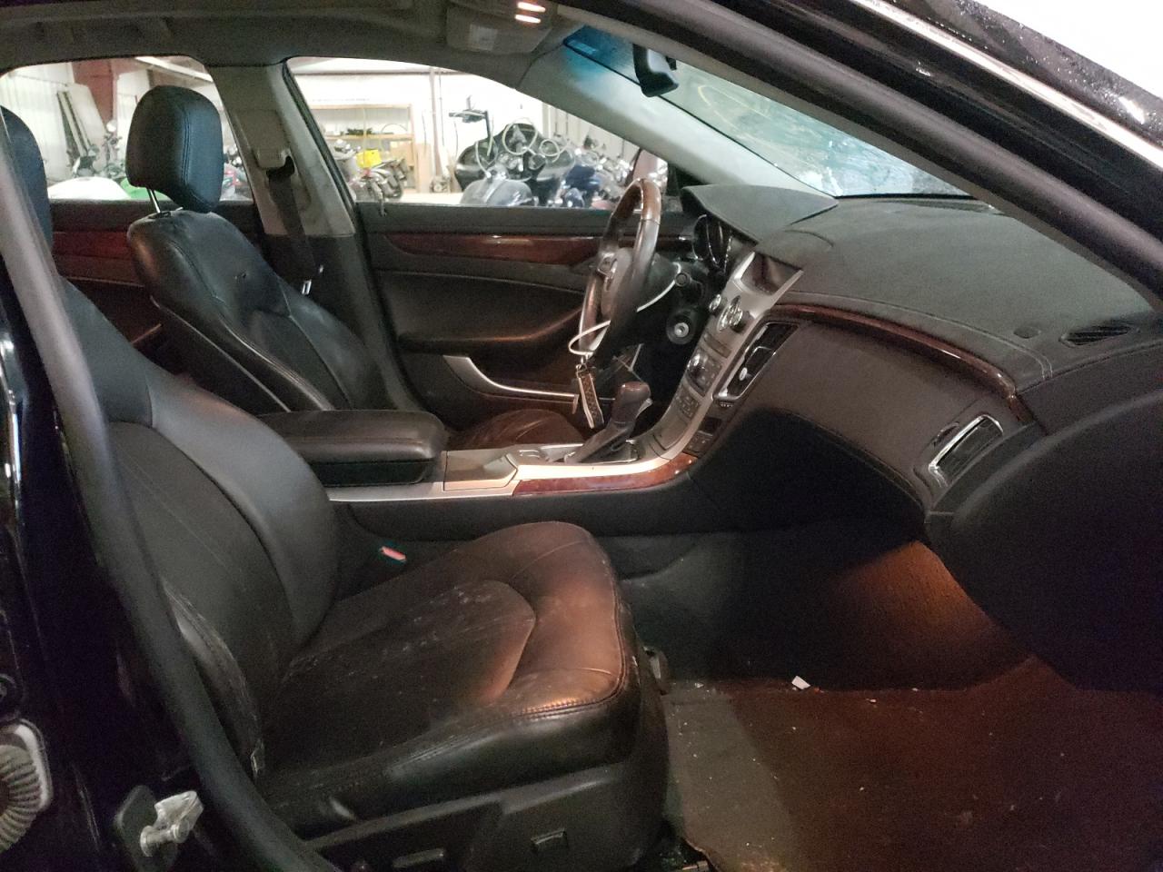 Photo 5 from auction – 2009 CADILLAC CTS with VIN 1G6DF577X90119805