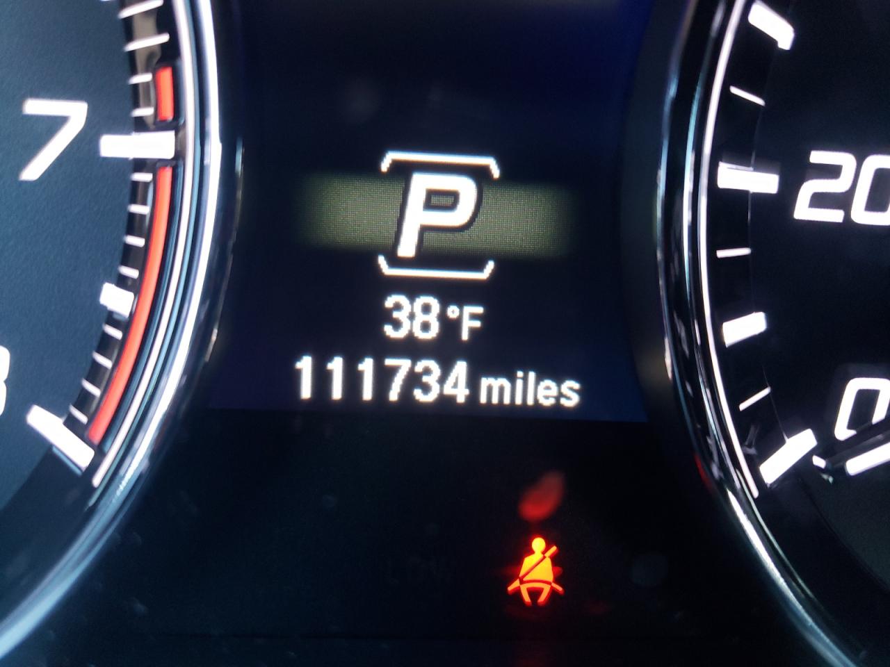 Photo 8 from auction – 2014 ACURA RLX TECH with VIN JH4KC1F5XEC003114