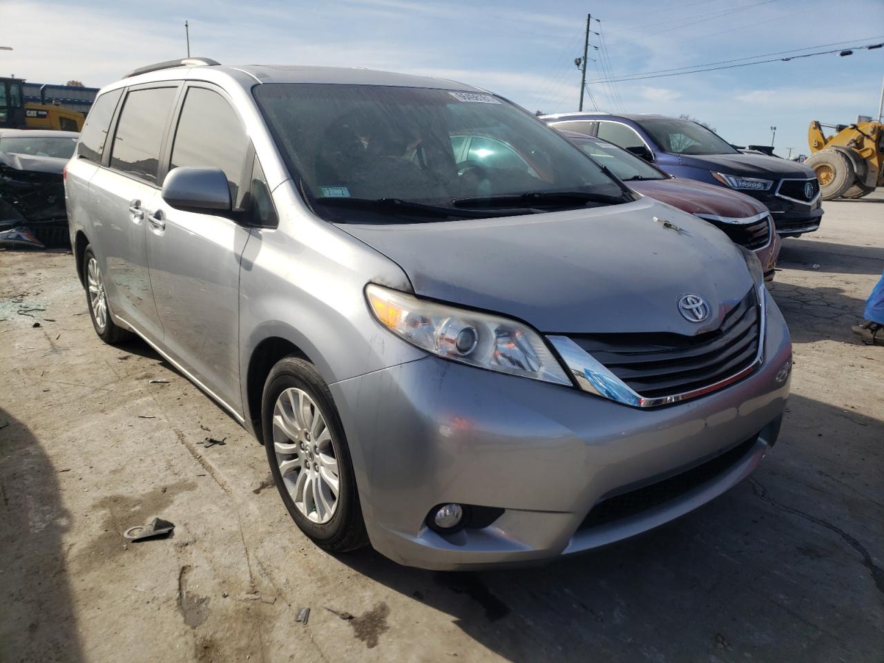 TOYOTA SIENNA XLE 2012 with VIN 5TDYK3DC0CS209856 - Photo from auction