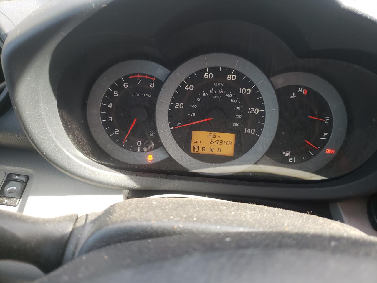 Photo 8 from auction – 2011 TOYOTA RAV4 with VIN JTMBF4DV4B5039037