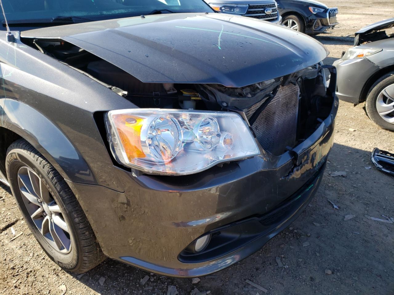 Photo 9 from auction – 2017 DODGE GRAND CARA with VIN 2C4RDGCG4HR590203