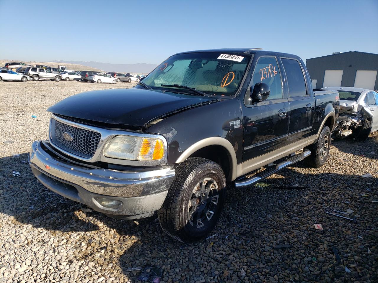 Photo 2 from auction – 2002 FORD F150 SUPER with VIN 1FTRW08L82KD28021