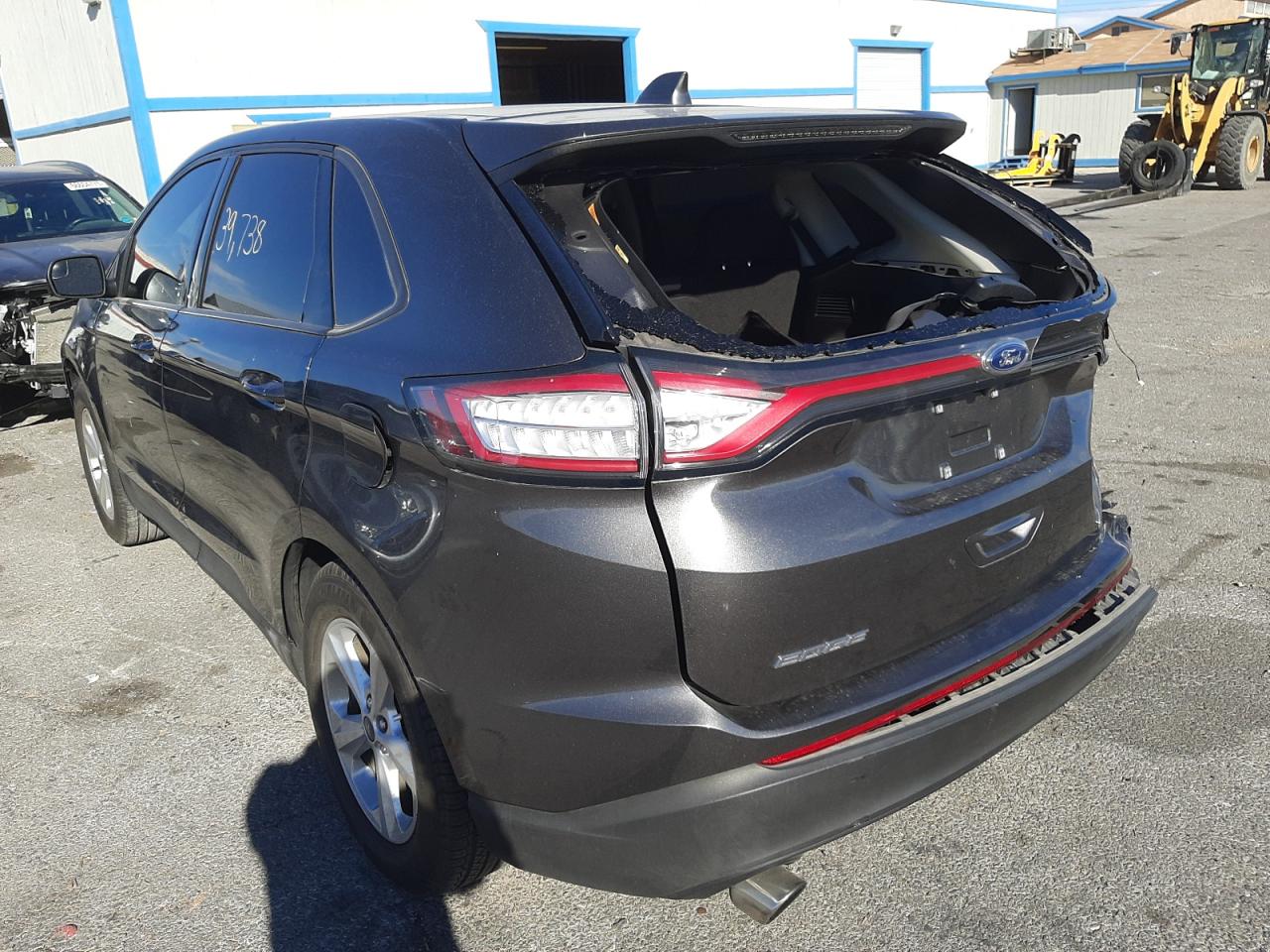 Photo 3 from auction – 2017 FORD EDGE SE with VIN 2FMPK3G92HBB79890