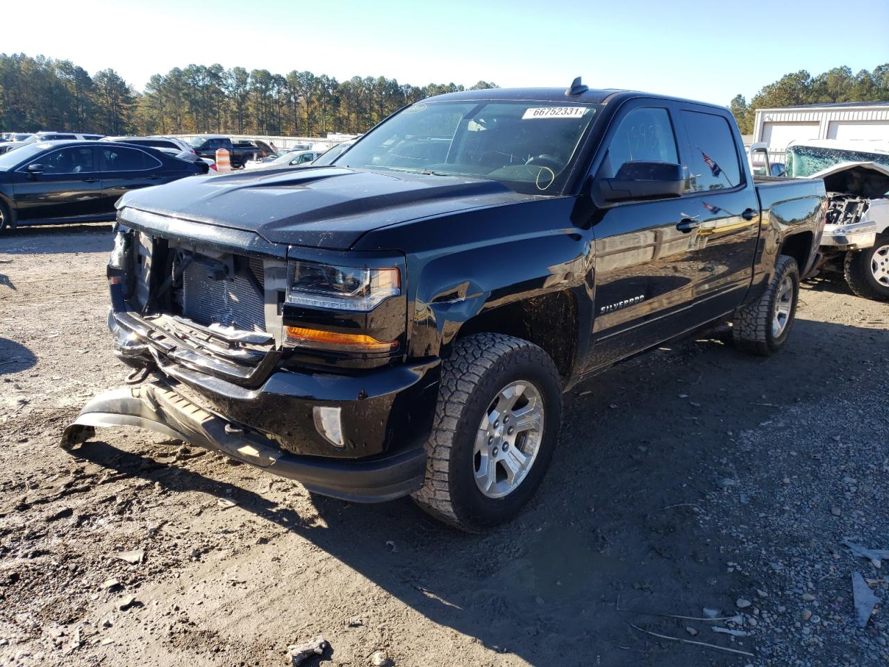 Photo 2 from auction – 2016 CHEVROLET SILVERADO with VIN 3GCUKREC5GG326871