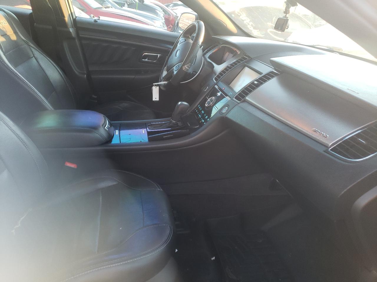 Photo 5 from auction – 2013 FORD TAURUS SHO with VIN 1FAHP2KTXDG145728