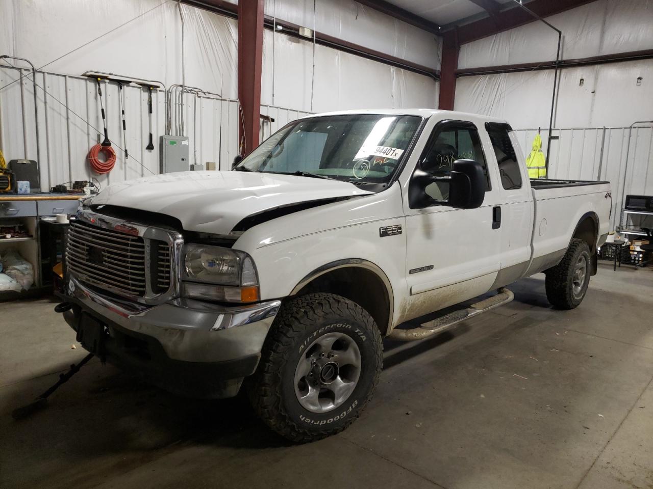 Photo 2 from auction – 2002 FORD F250 SUPER with VIN 1FTNX21F32ED05868