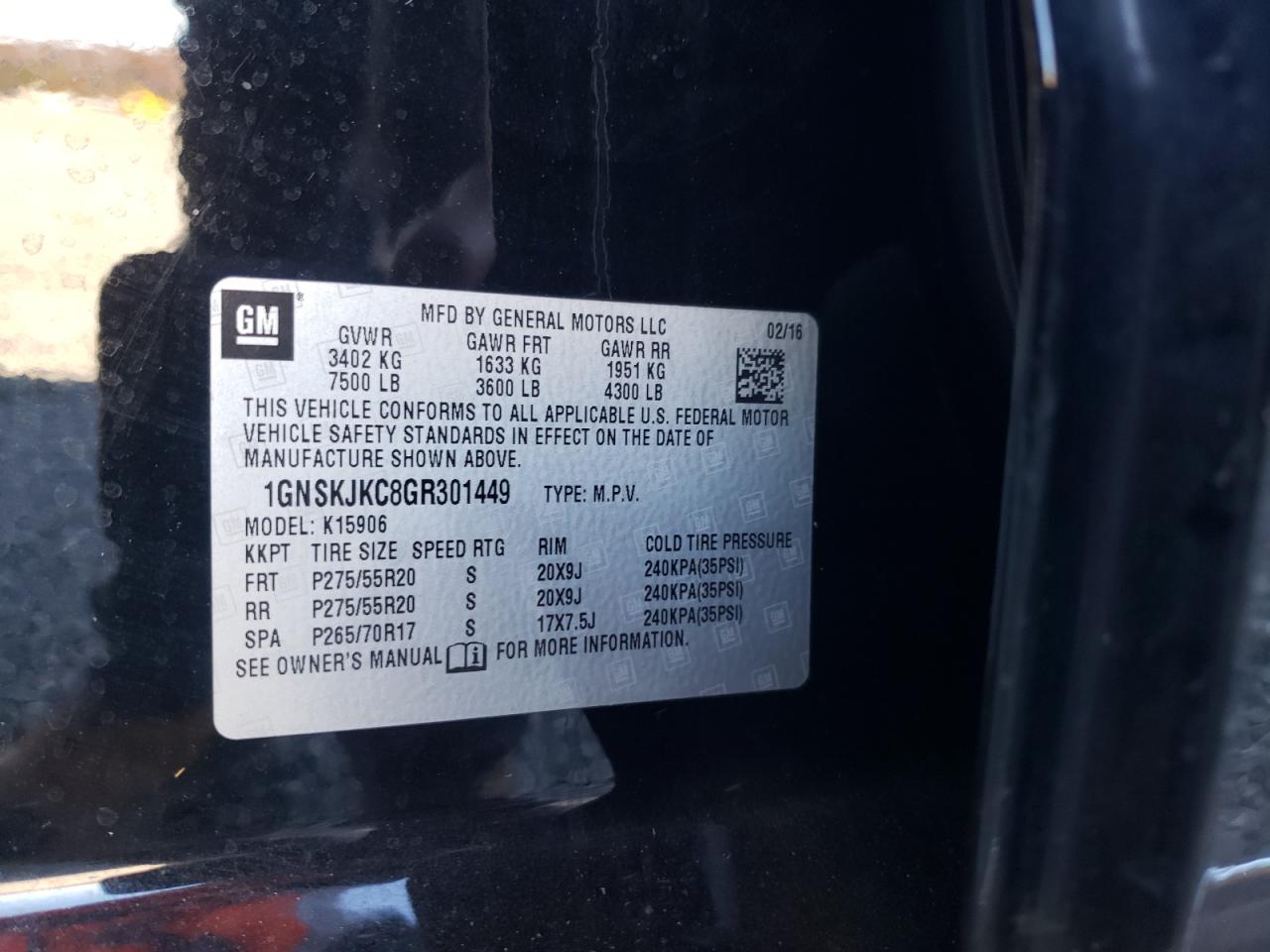 Photo 10 from auction – 2016 CHEVROLET SUBURBAN K with VIN 1GNSKJKC8GR301449