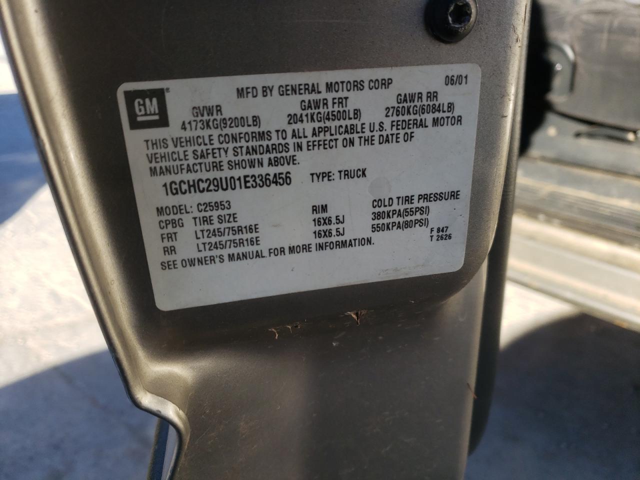 Фото 10 с аукциона – 2001 CHEVROLET SILVERADO с VIN 1GCHC29U01E336456