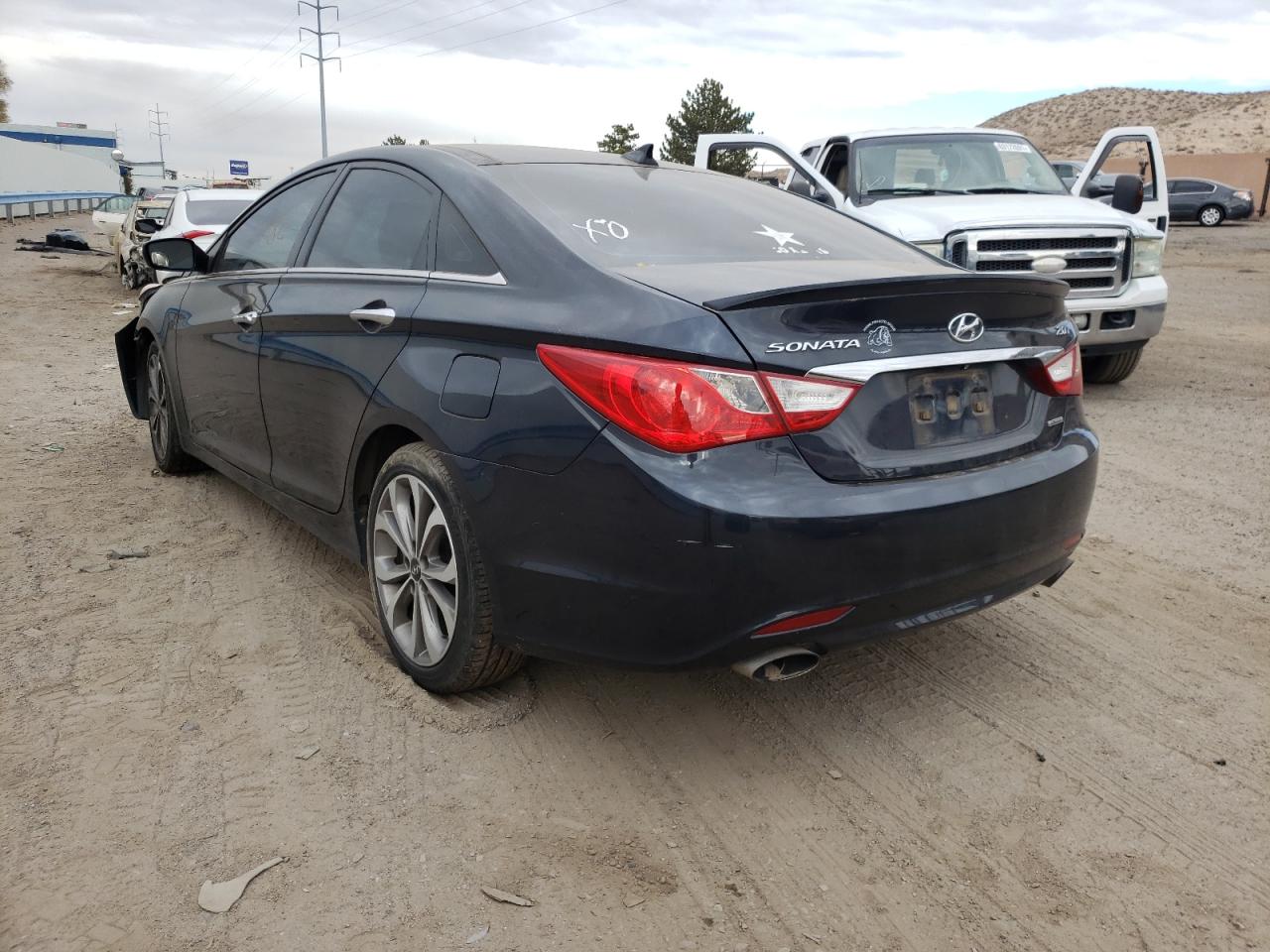 Photo 3 from auction – 2013 HYUNDAI SONATA SE with VIN 5NPEC4AB2DH777762