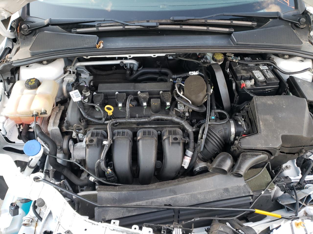 Photo 7 from auction – 2016 FORD FOCUS SE with VIN 1FADP3K25GL273639