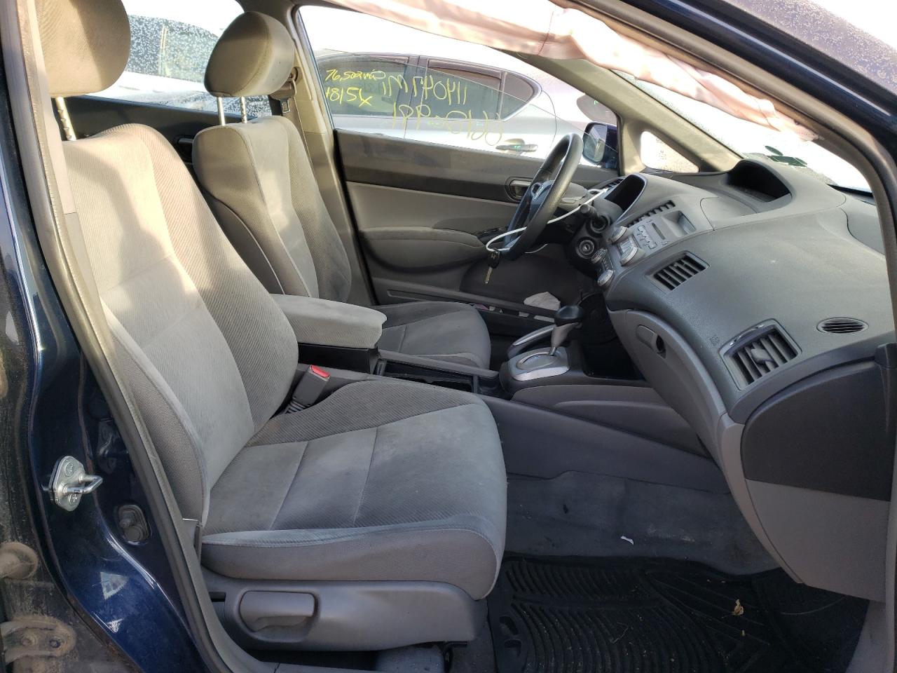 Photo 5 from auction – 2010 HONDA CIVIC LX with VIN 2HGFA1F59AH564518