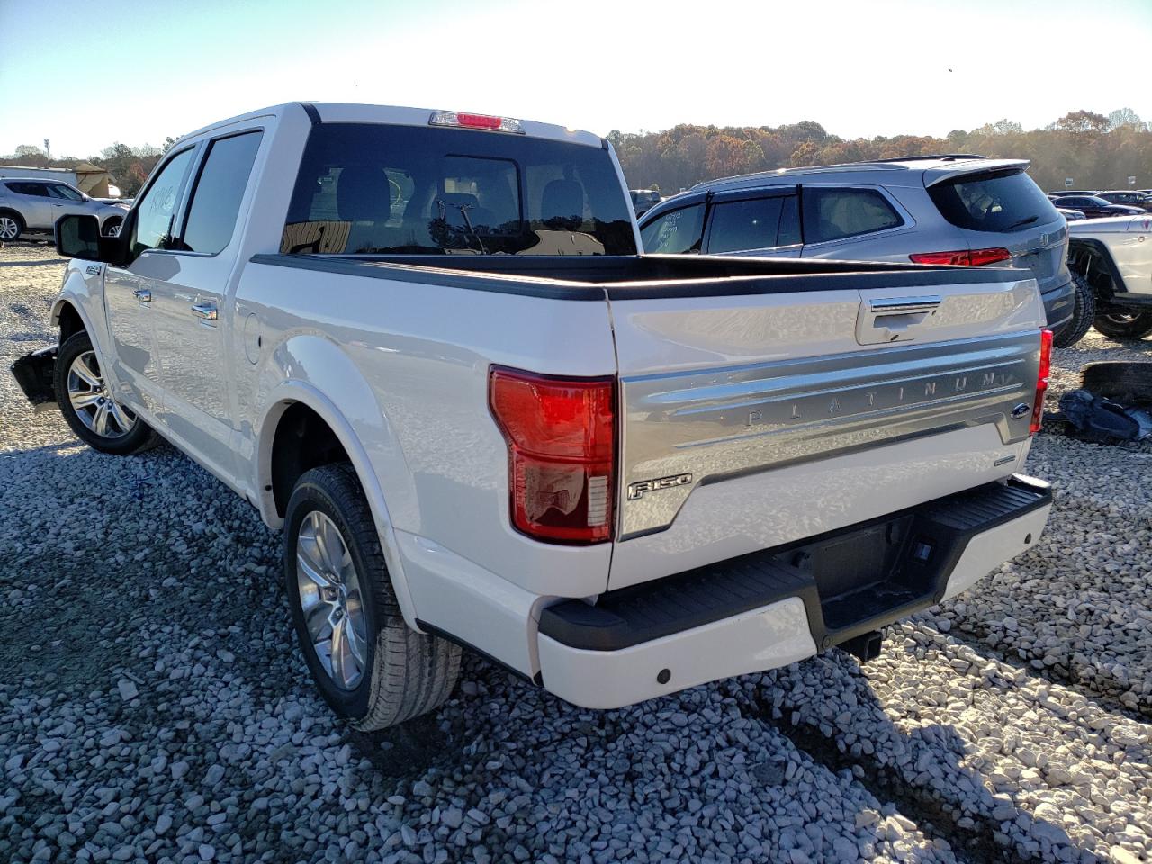 Photo 3 from auction – 2019 FORD F150 SUPER with VIN 1FTEW1C43KFA53459