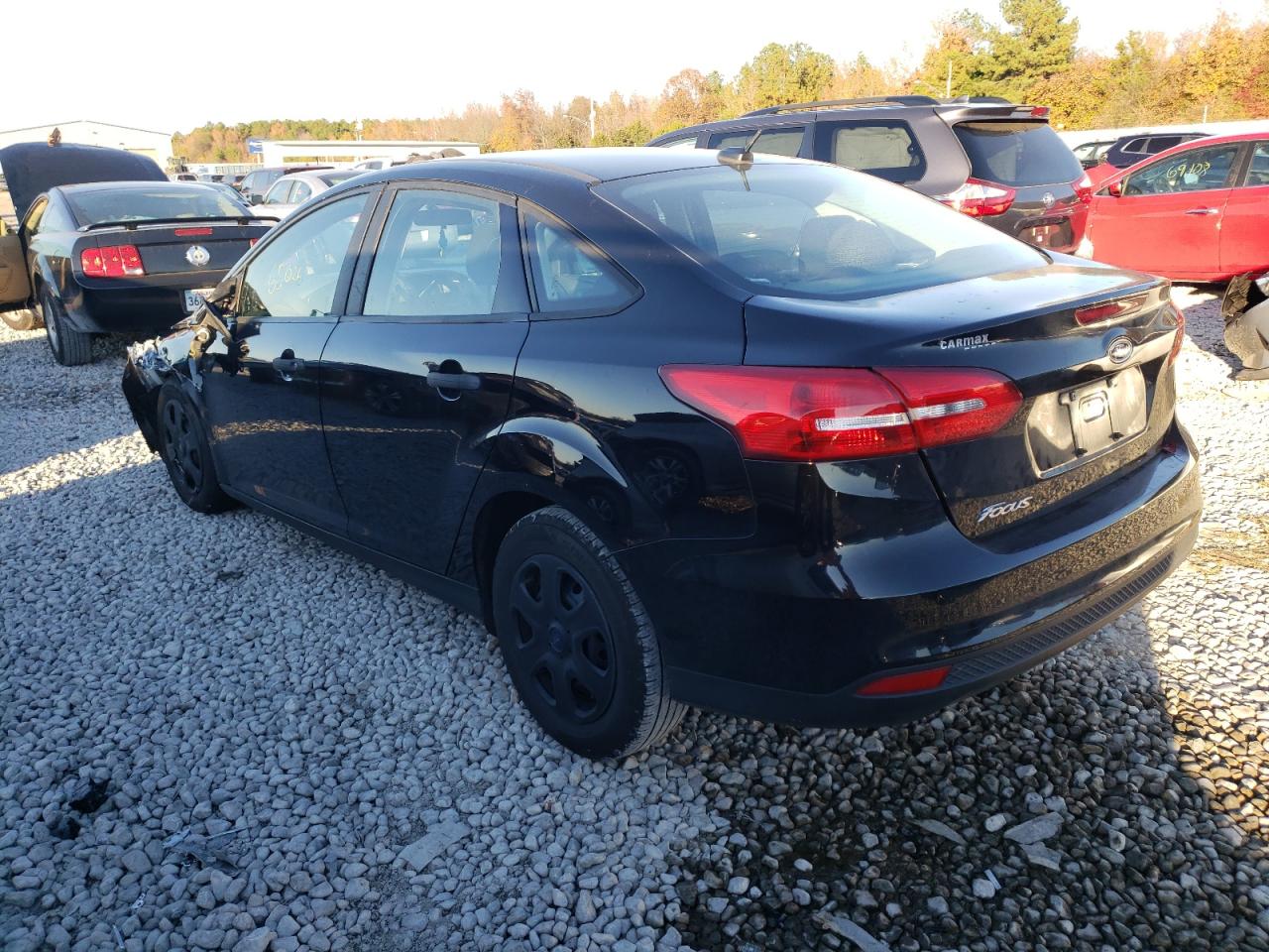 Photo 3 from auction – 2018 FORD FOCUS S with VIN 1FADP3E26JL267948
