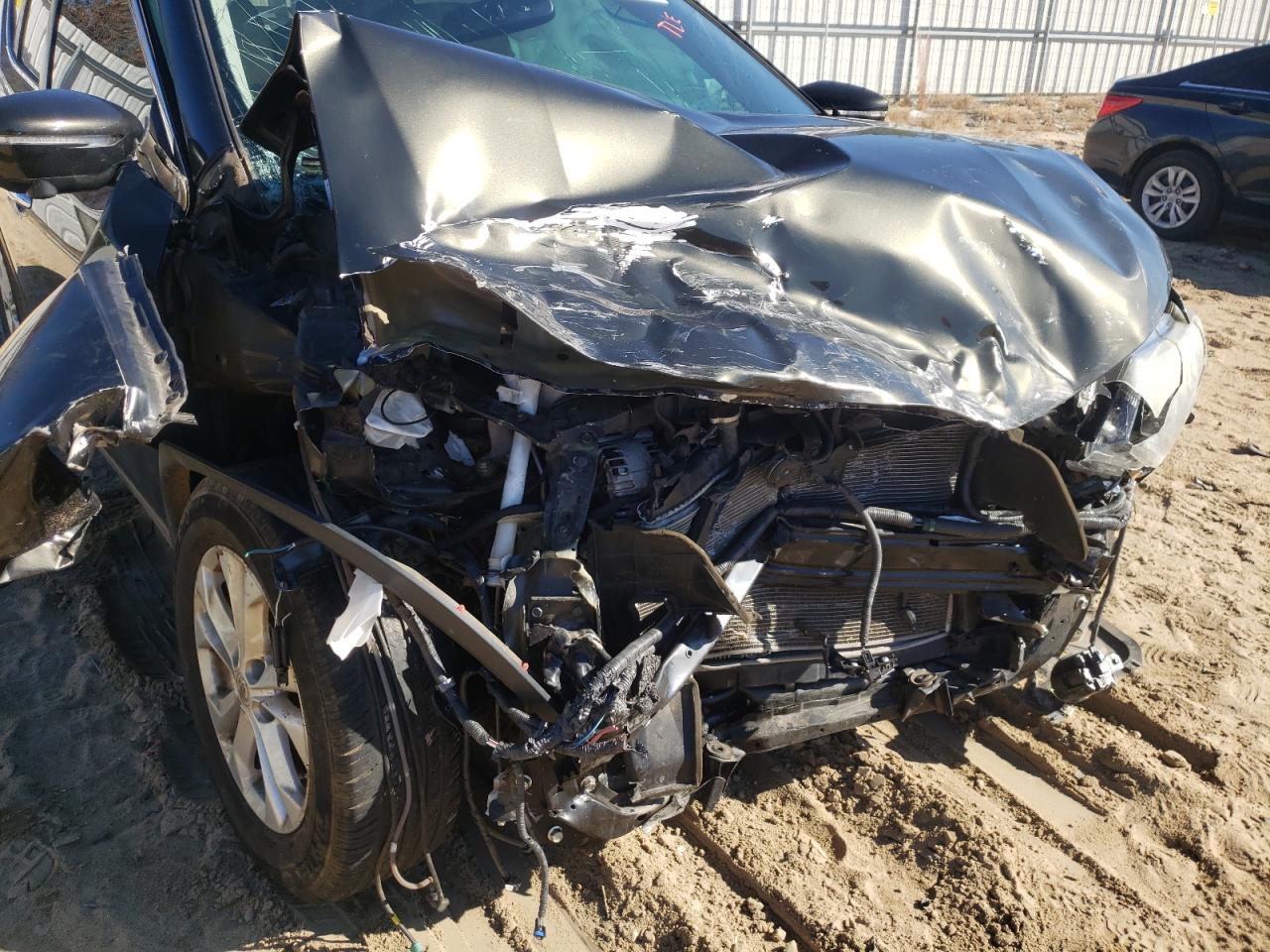 Photo 9 from auction – 2015 NISSAN ROGUE S with VIN 5N1AT2ML1FC885789