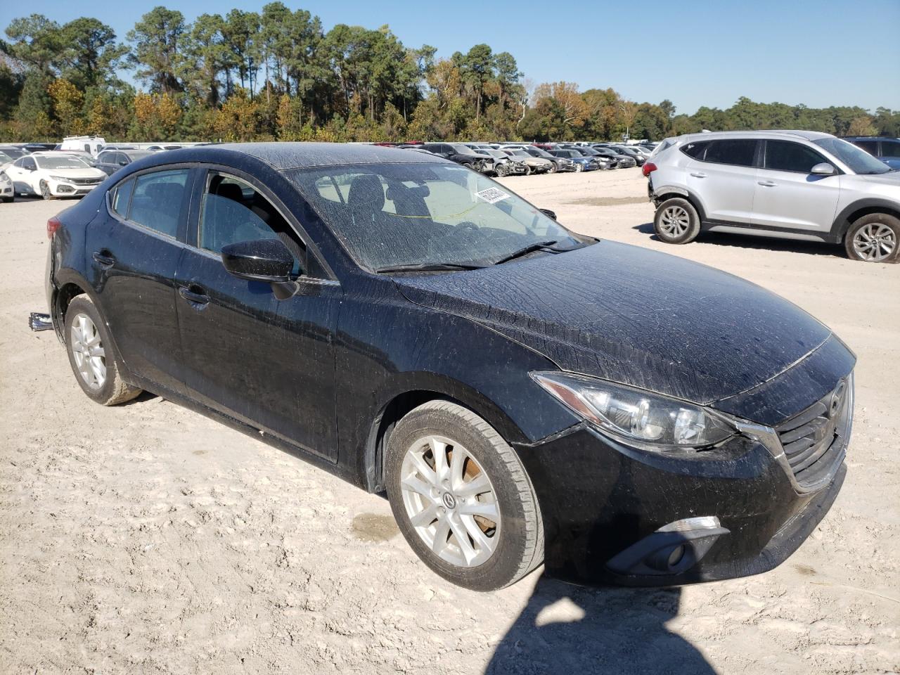 صورة رقم 1 من المزاد - 2015 MAZDA 3 TOURING مع VIN 3MZBM1V72FM201880