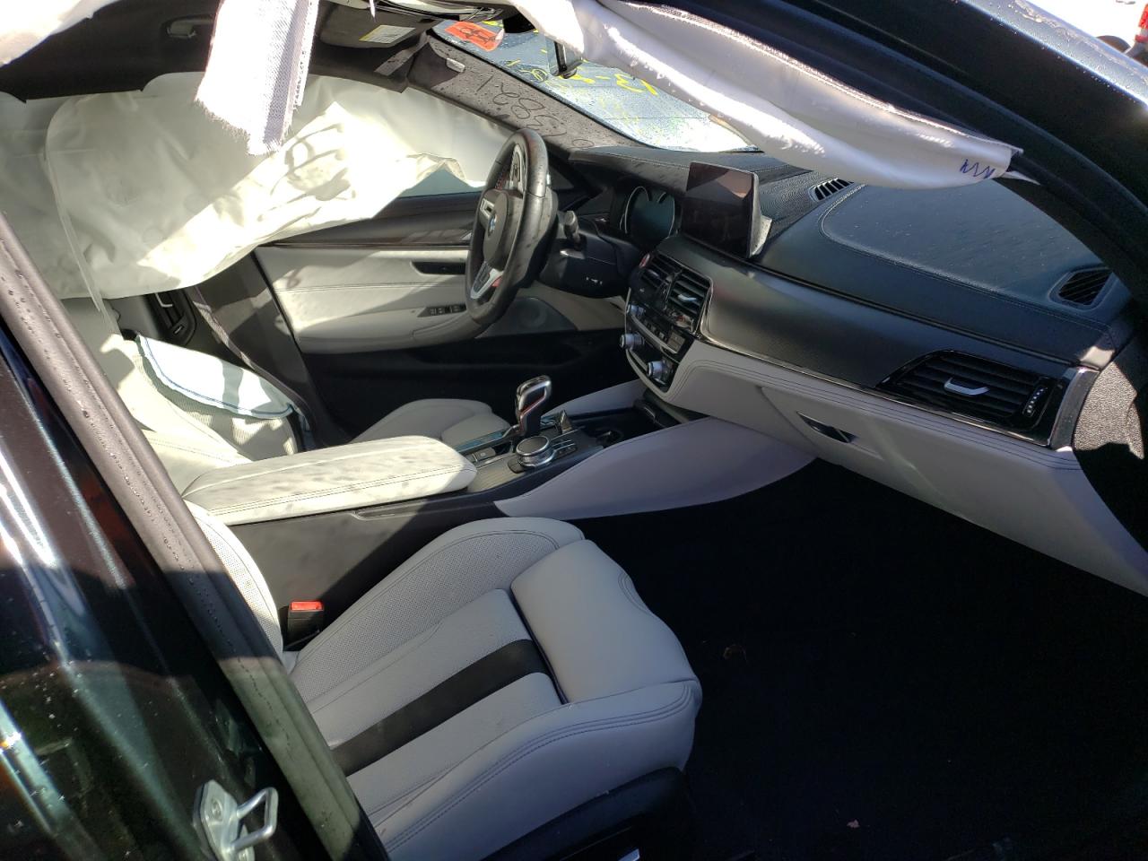 Photo 5 from auction – 2019 BMW M5 with VIN WBSJF0C51KB447365