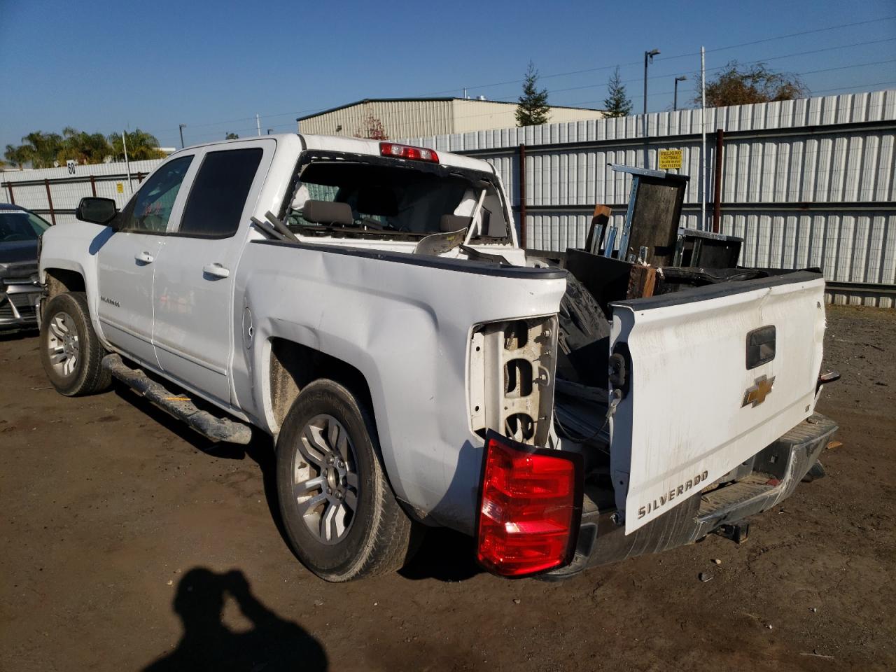 Photo 3 from auction – 2015 CHEVROLET SILVERADO with VIN 3GCPCREC2FG510013