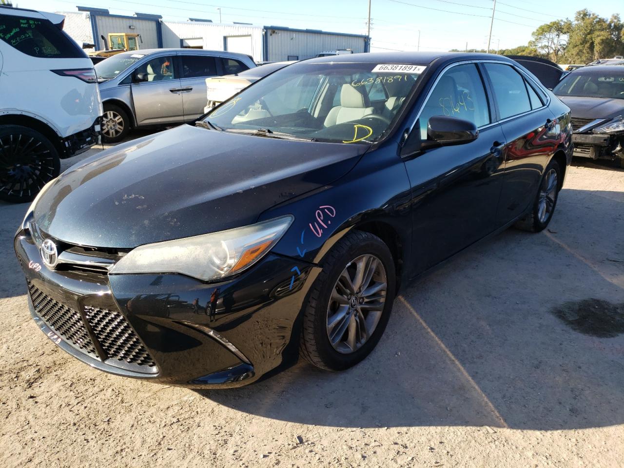 Photo 2 from auction – 2016 TOYOTA CAMRY LE with VIN 4T1BF1FK4GU158443