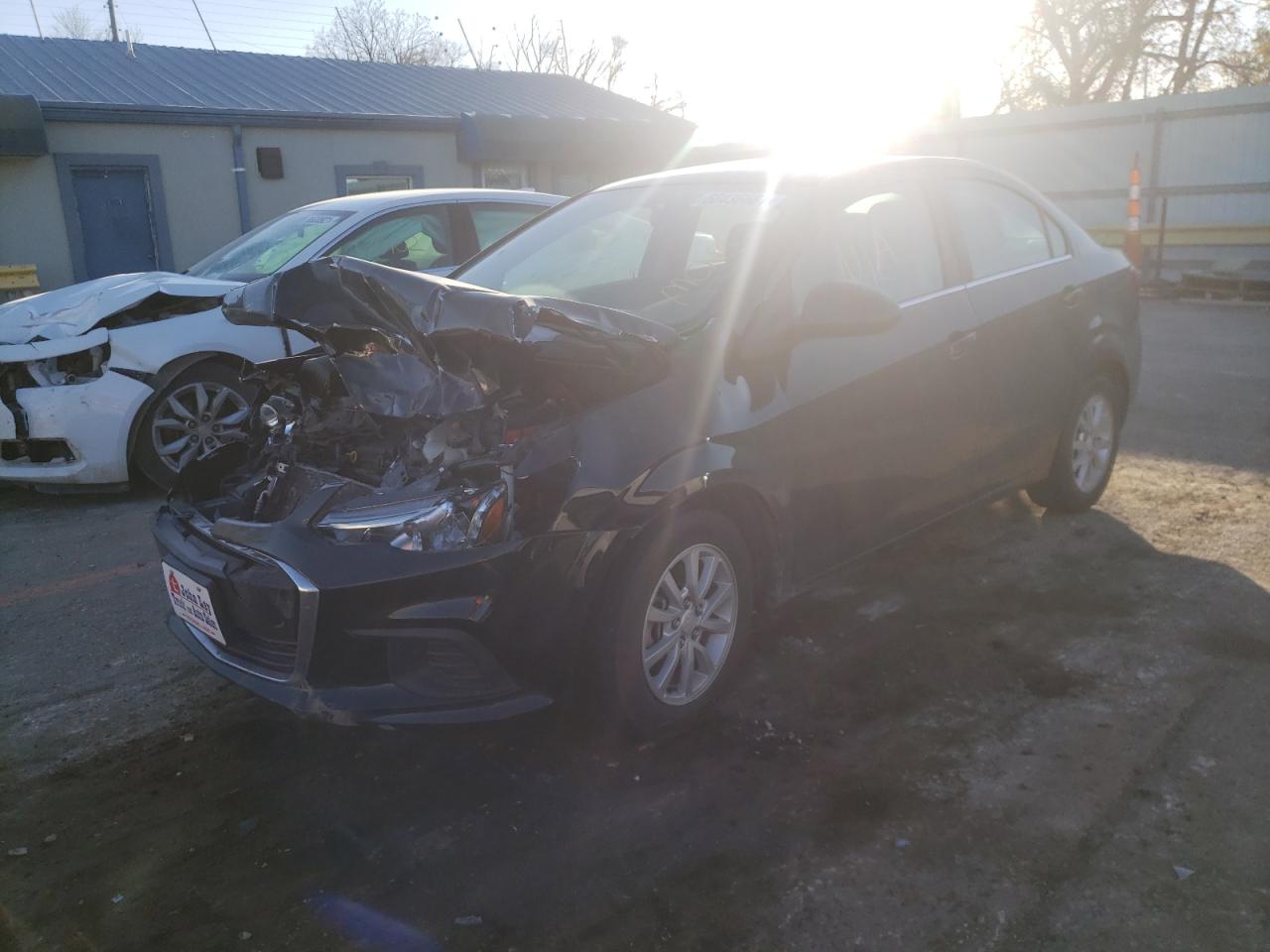 Photo 2 from auction – 2018 CHEVROLET SONIC LT with VIN 1G1JD5SH2J4139638
