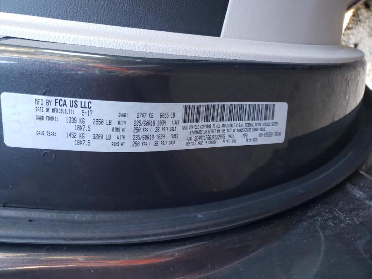 Zdjęcie 10 z aukcji – 2018 CHRYSLER PACIFICA T z VIN 2C4RC1FG6JR122975