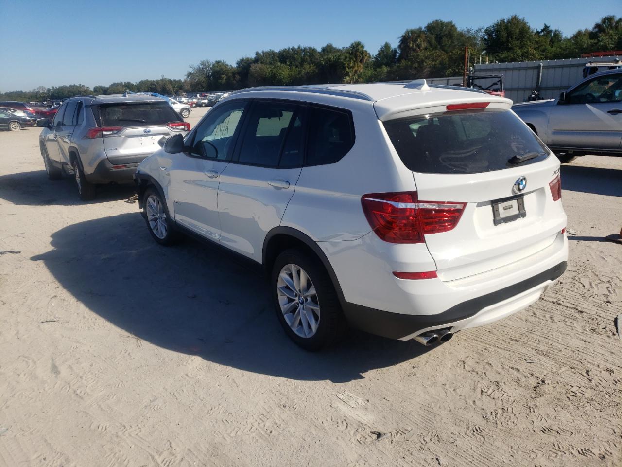 Photo 3 from auction – 2017 BMW X3 SDRIVE2 with VIN 5UXWZ7C5XH0V86152