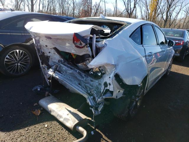 Photo 4 from auction – 2020 FORD FUSION SEL with VIN 3FA6P0CD6LR130119