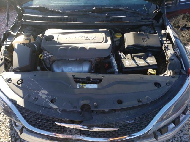 Photo 7 from auction – 2015 CHRYSLER 200 LIMITE with VIN 1C3CCCAB9FN637247