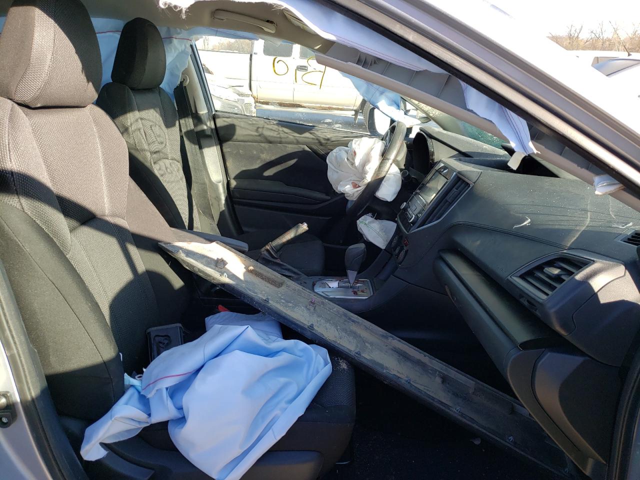 Photo 5 from auction – 2019 SUBARU IMPREZA with VIN 4S3GTAB61K3748058