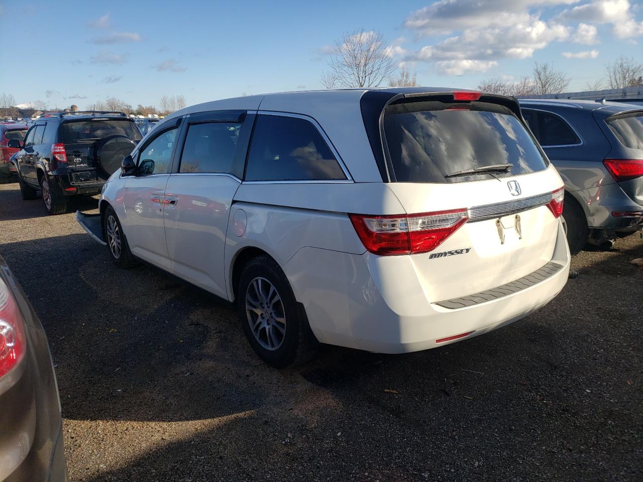 Photo 3 from auction – 2012 HONDA ODYSSEY EX with VIN 5FNRL5H47CB506367