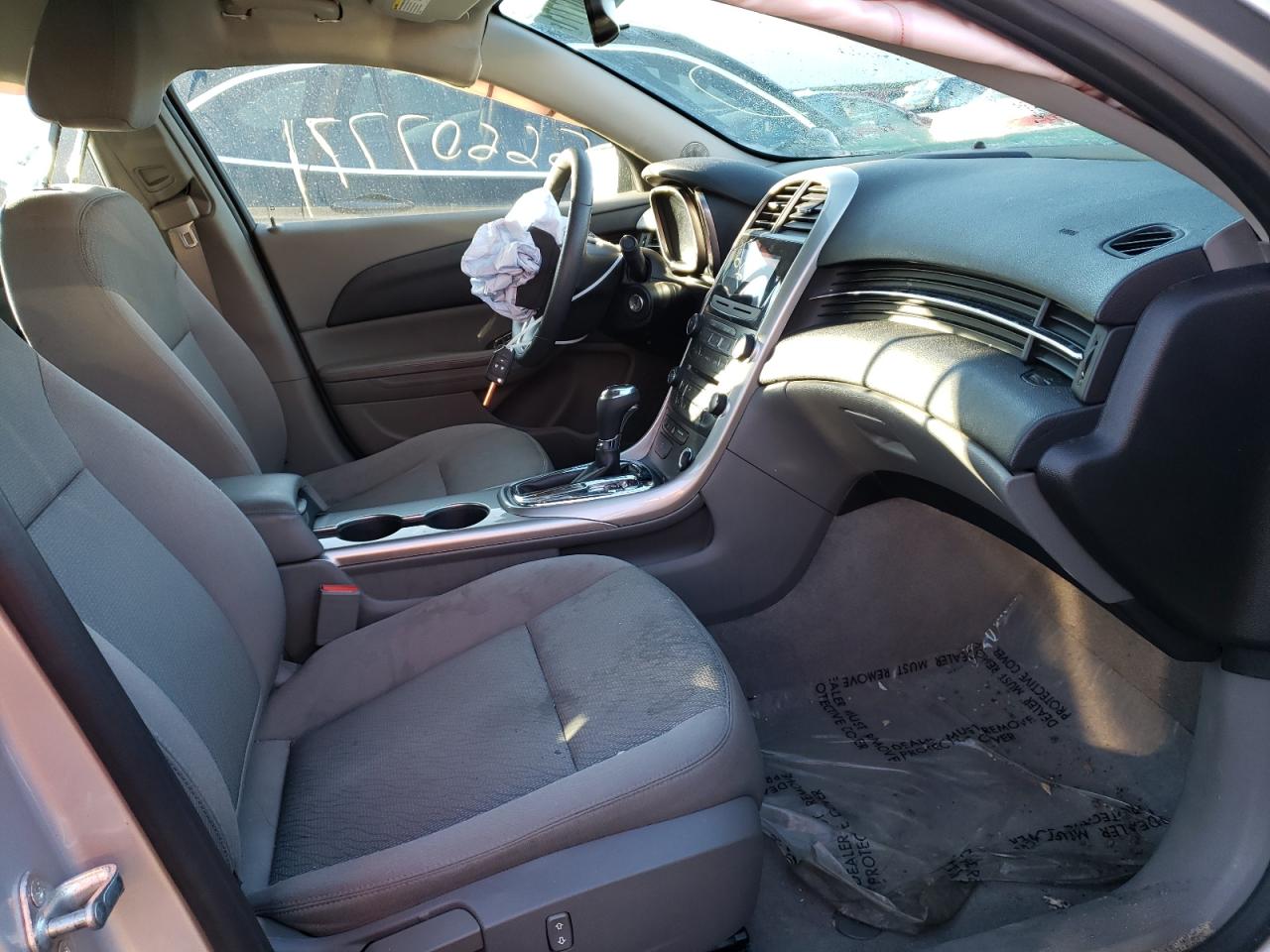 Photo 5 from auction – 2013 CHEVROLET MALIBU LS with VIN 1G11B5SA7DF357740