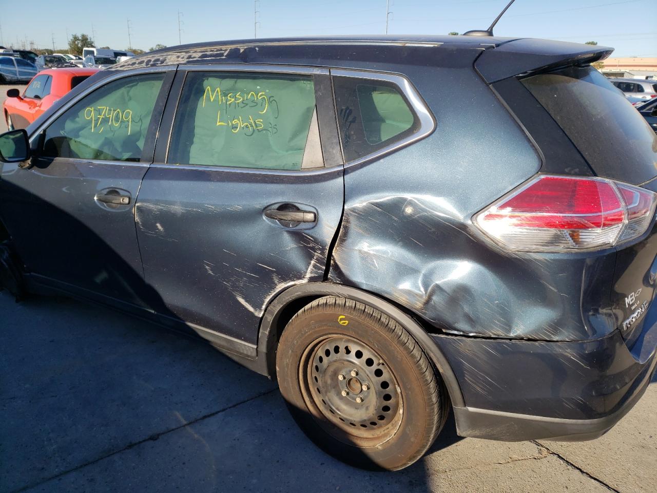 Photo 9 from auction – 2016 NISSAN ROGUE S with VIN 5N1AT2MTXGC742258