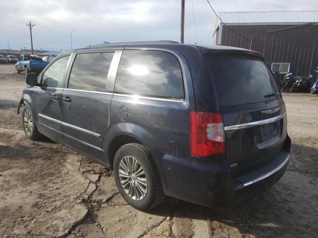 Photo 3 from auction – 2016 CHRYSLER TOWN & COU with VIN 2C4RC1CG3GR215224