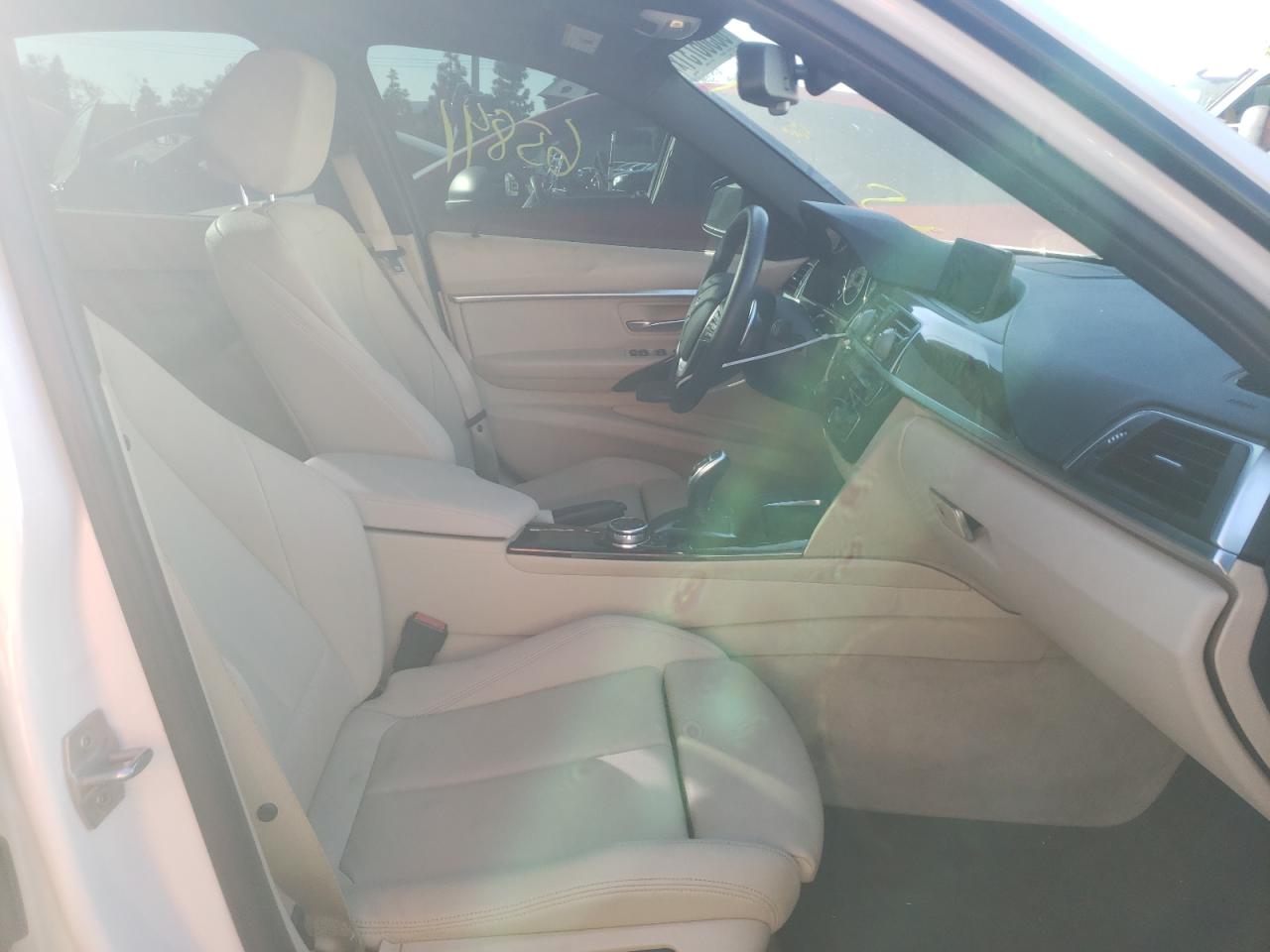 Photo 5 from auction – 2016 BMW 328 I SULE with VIN WBA8E9G55GNT83647
