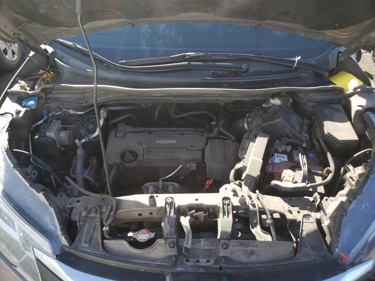 Photo 7 from auction – 2016 HONDA CR-V SE with VIN 2HKRM4H42GH697839