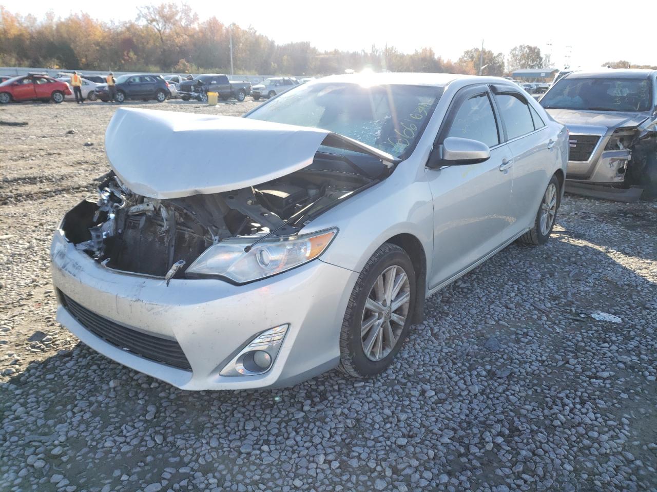 Zdjęcie 2 z aukcji – 2012 TOYOTA CAMRY BASE z VIN 4T1BF1FK4CU012635