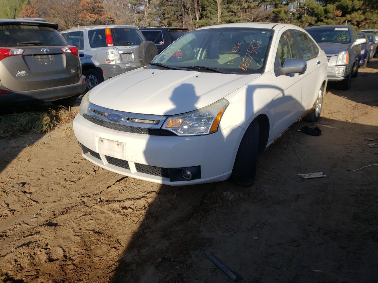 Photo 2 from auction – 2010 FORD FOCUS with VIN 1FAHP3HN2AW171451