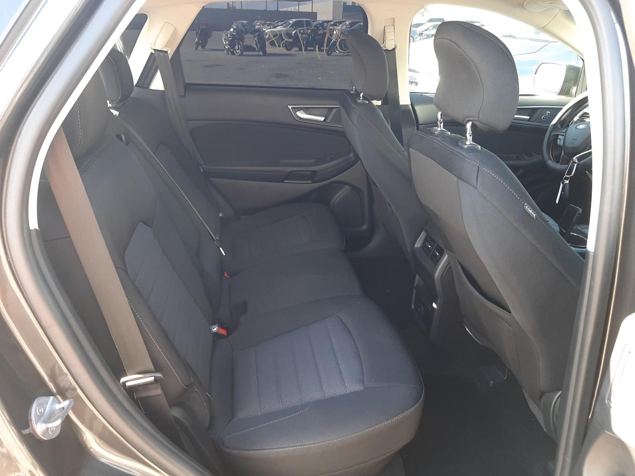 Photo 6 from auction – 2017 FORD EDGE SE with VIN 2FMPK3G92HBB79890