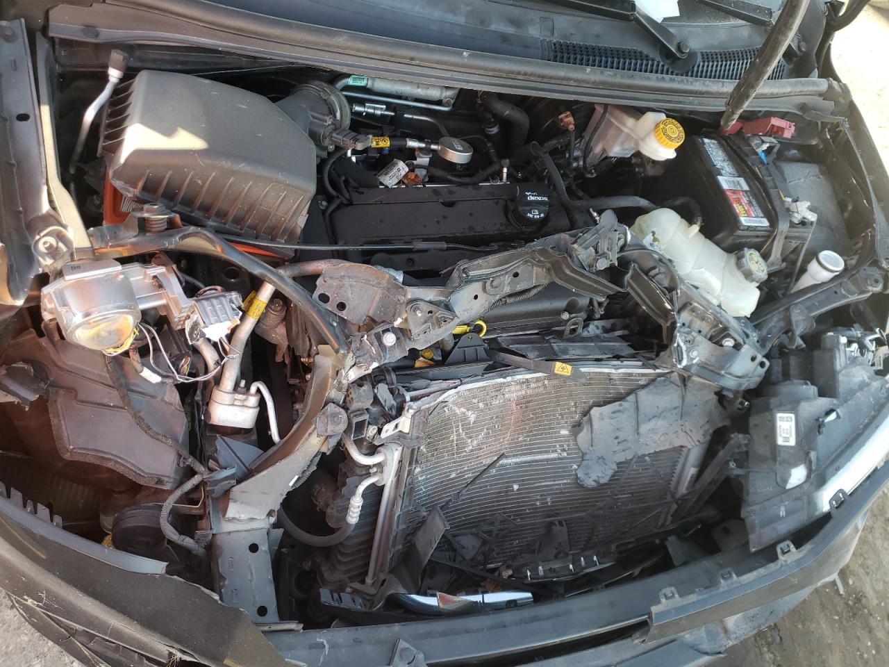 Photo 7 from auction – 2018 CHEVROLET SONIC LT with VIN 1G1JD5SH2J4139638