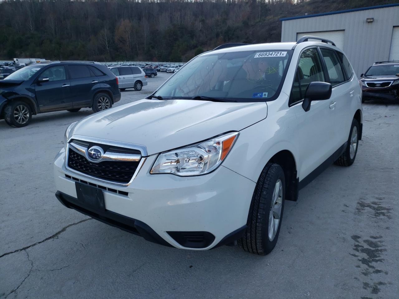 Photo 2 from auction – 2016 SUBARU FORESTER 2 with VIN JF2SJABC4GH492354