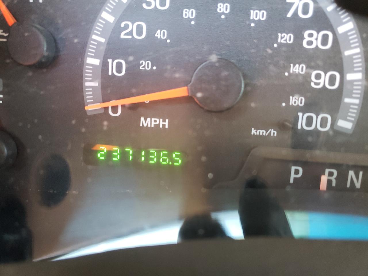 Photo 8 from auction – 2002 FORD F150 SUPER with VIN 1FTRW08L82KD28021