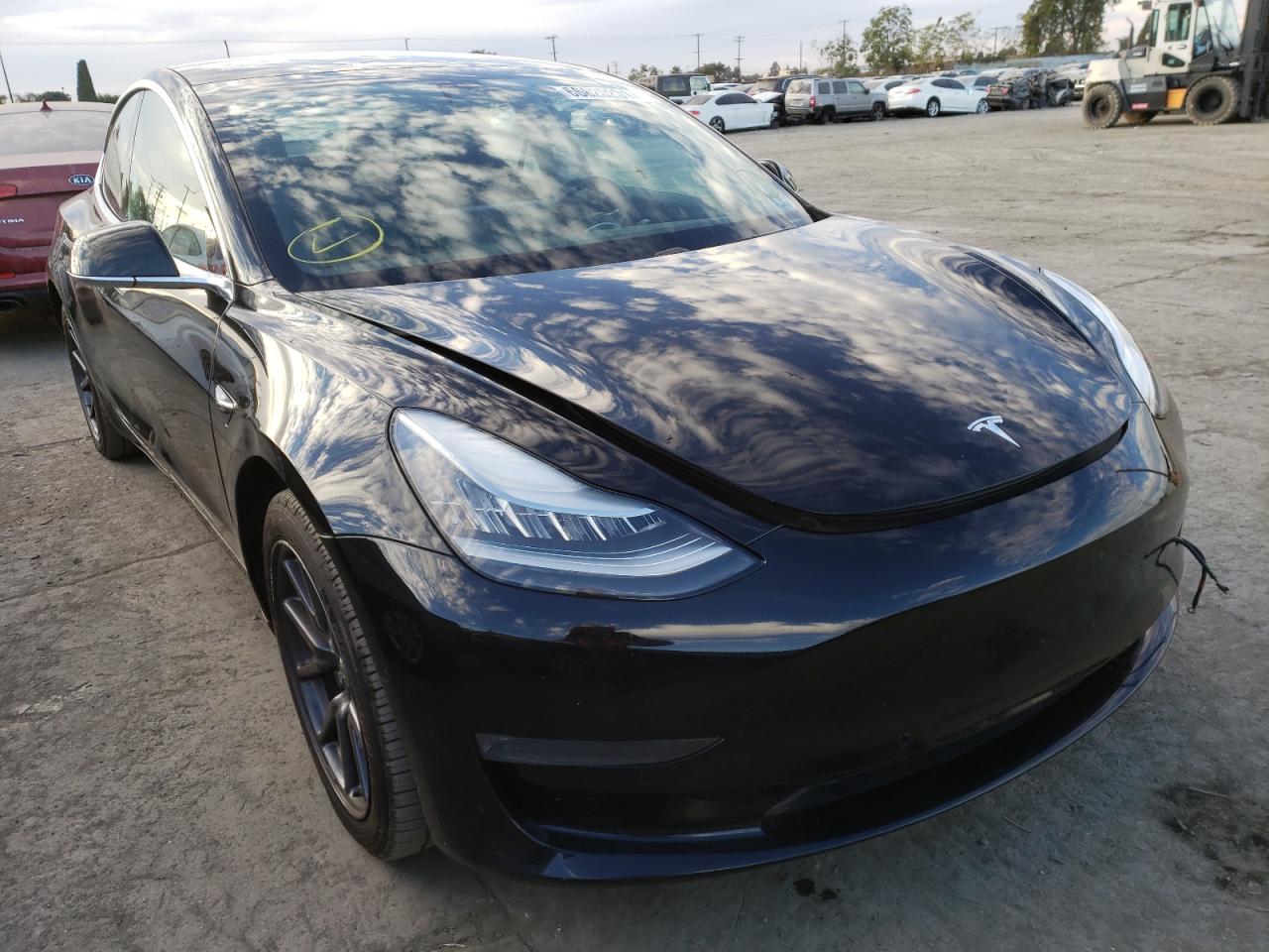 TESLA MODEL 3 2019 with VIN 5YJ3E1EA9KF394950 - Photo from auction
