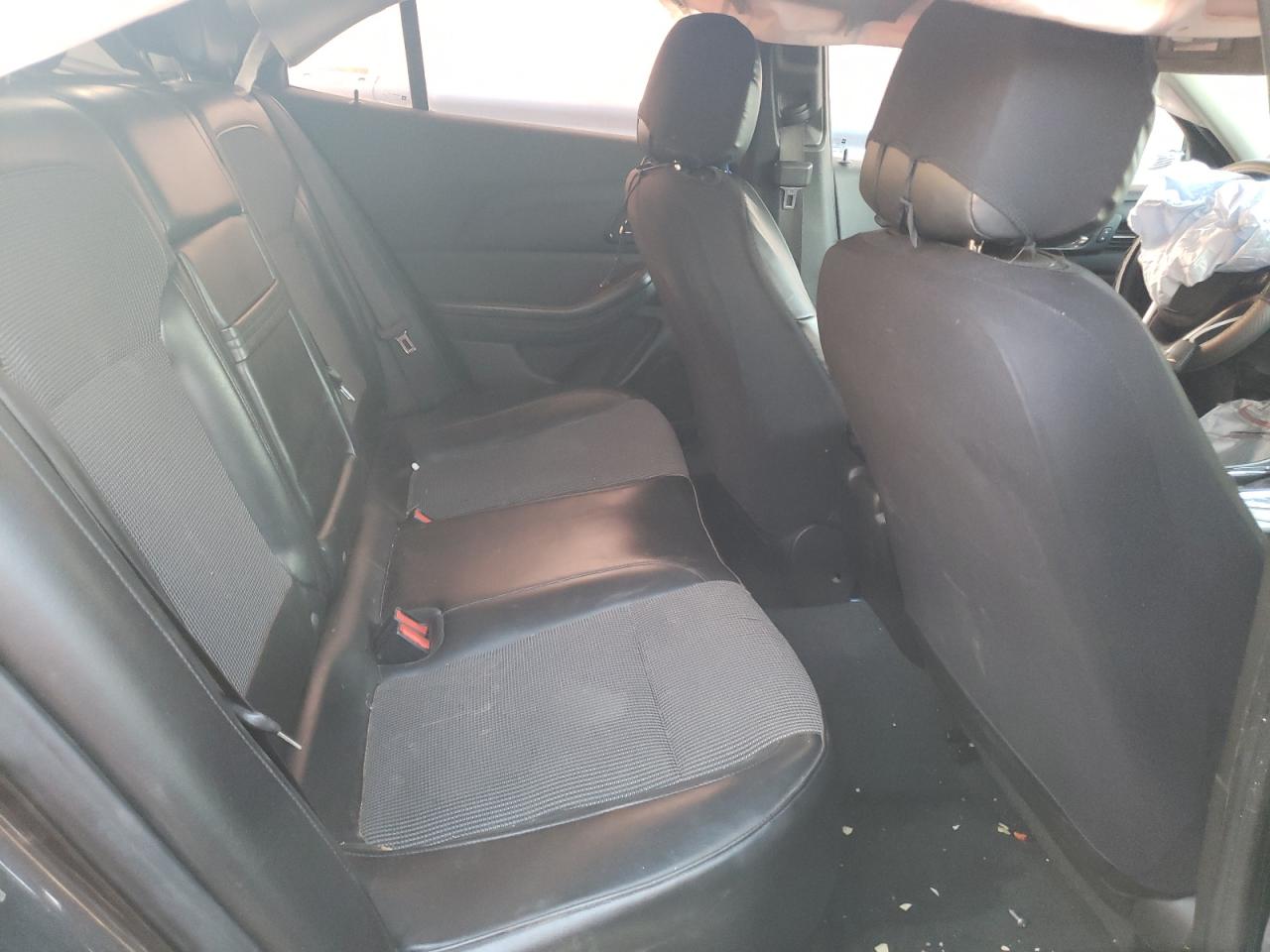 Photo 6 from auction – 2013 CHEVROLET MALIBU 1LT with VIN 1G11D5RR8DF108398