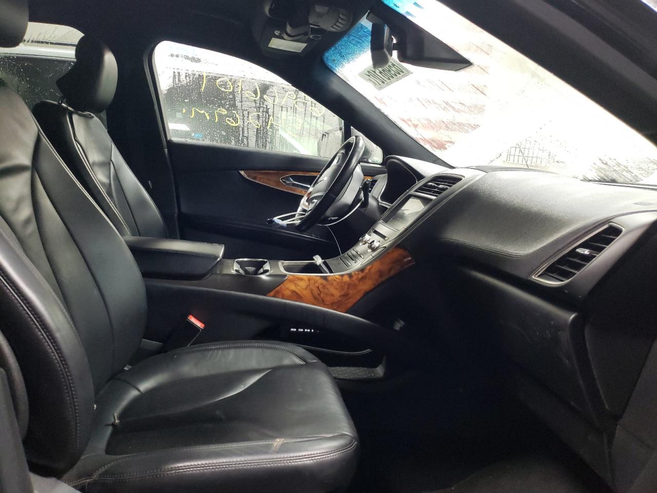Photo 5 from auction – 2016 LINCOLN MKX SELECT with VIN 2LMTJ8KR8GBL63126