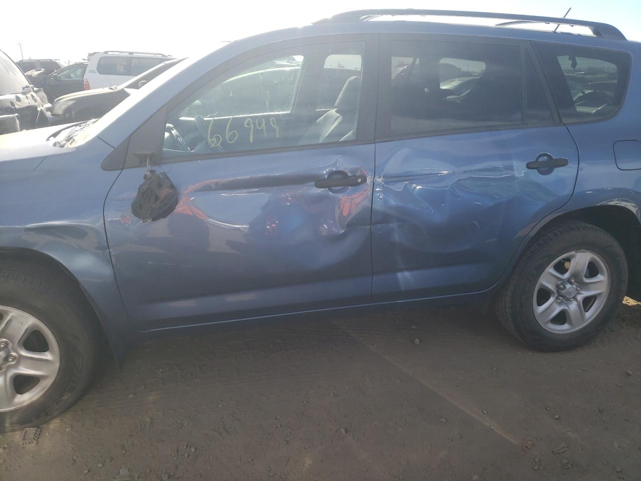 Photo 9 from auction – 2011 TOYOTA RAV4 with VIN JTMBF4DV4B5039037