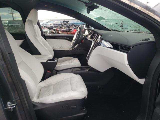 Photo 5 from auction – 2020 TESLA MODEL X with VIN 5YJXCDE24LF282169