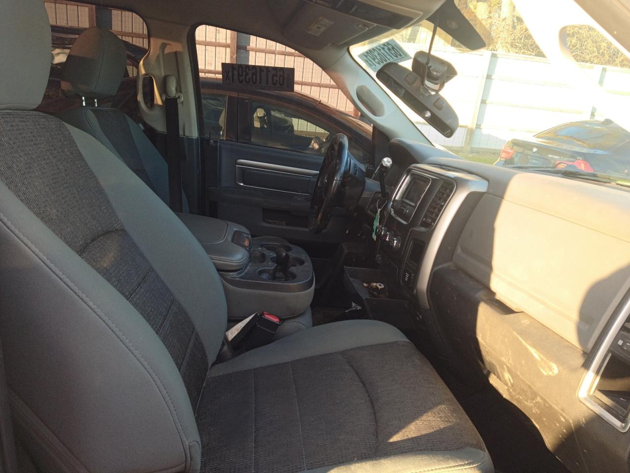 Photo 5 from auction – 2013 RAM 1500 SLT with VIN 1C6RR7GT4DS695963