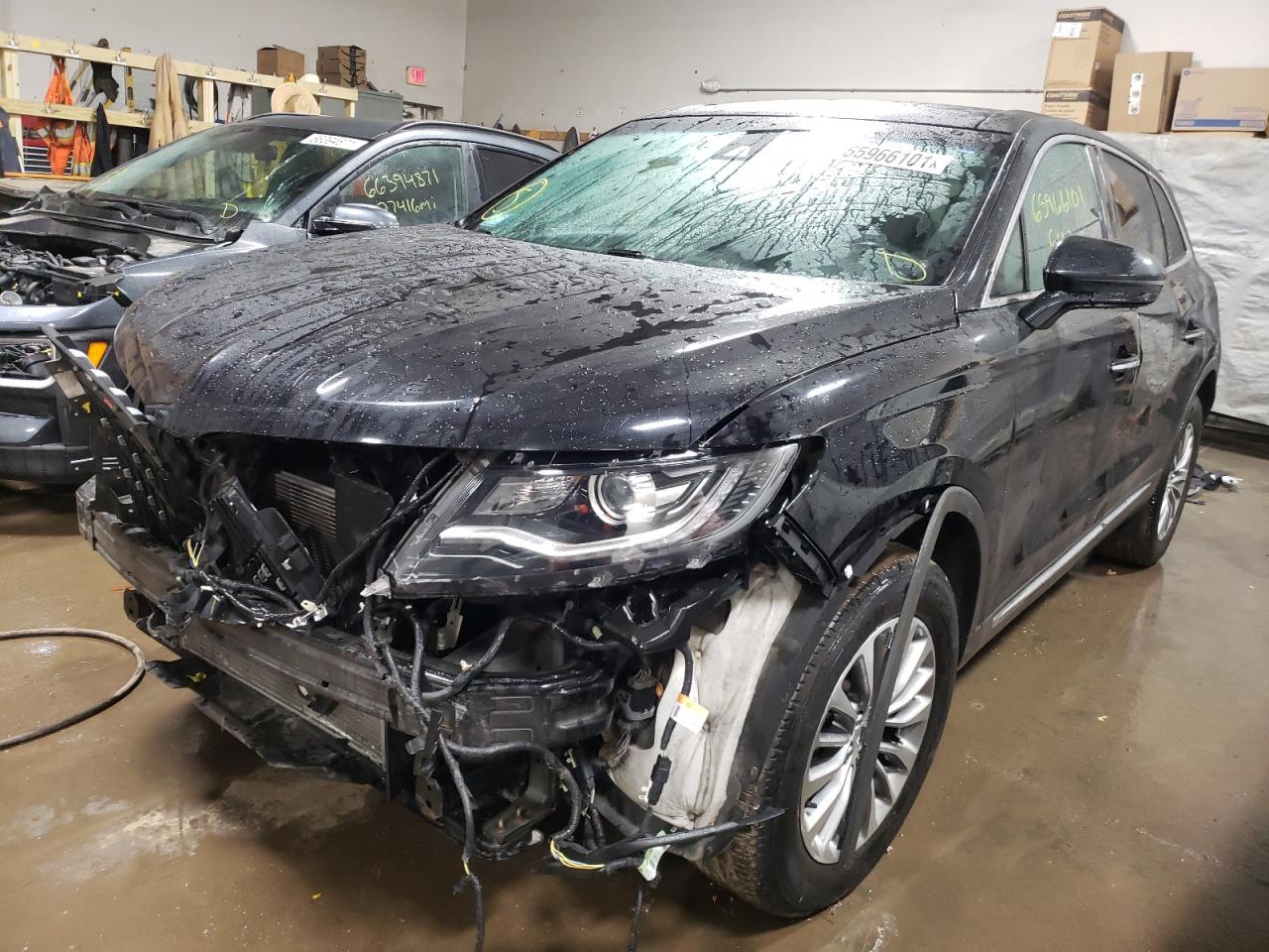 Photo 2 from auction – 2016 LINCOLN MKX SELECT with VIN 2LMTJ8KR8GBL63126