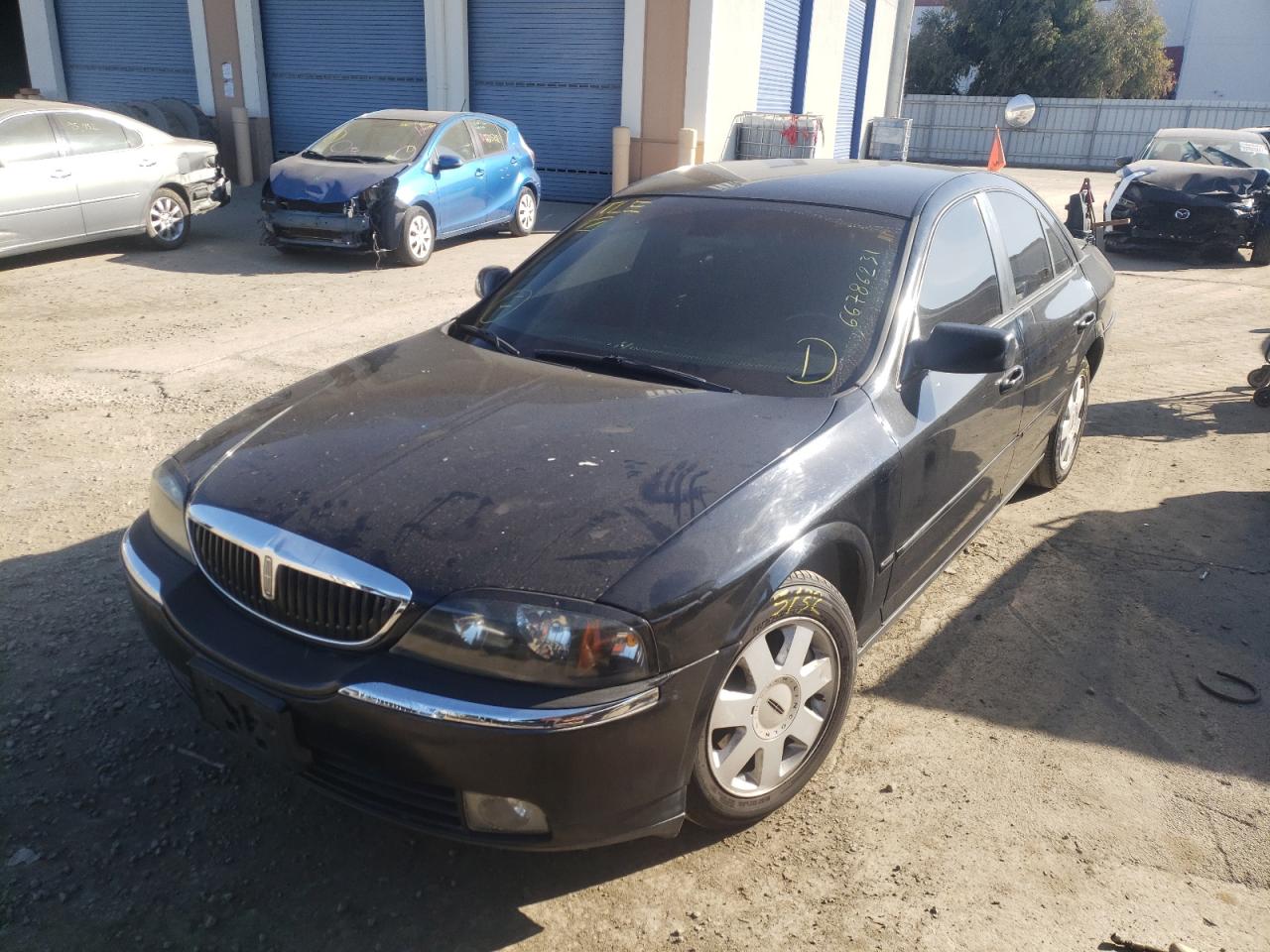 Photo 2 from auction – 2004 LINCOLN LS with VIN 1LNHM86SX4Y605872
