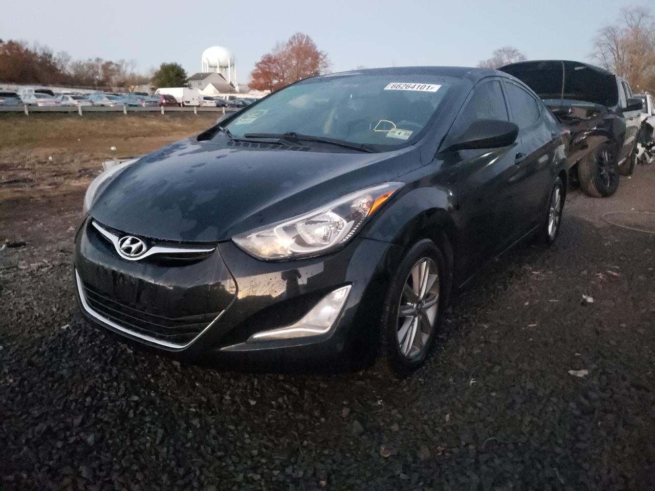Photo 2 from auction – 2016 HYUNDAI ELANTRA SE with VIN 5NPDH4AE7GH760984