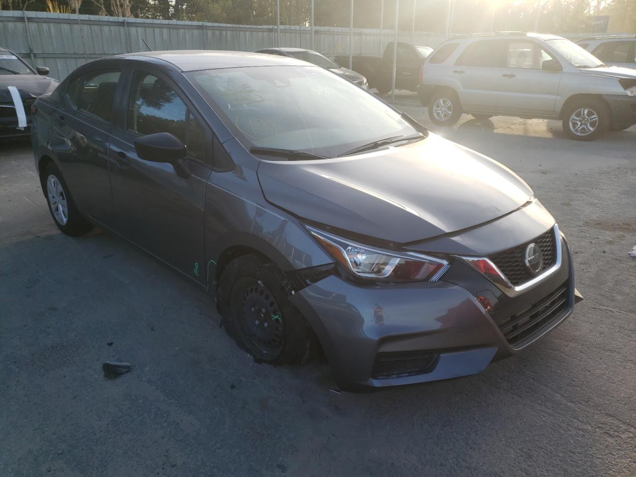 NISSAN VERSA S 2021 with VIN 3N1CN8DVXML848451 - Photo from auction